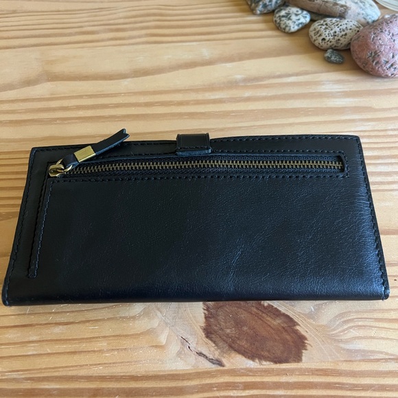 Madewell - Picture 2 of 4